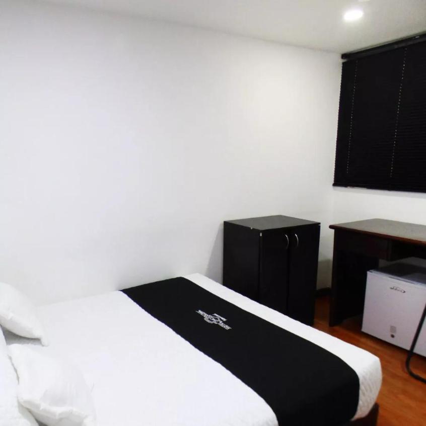 Hotel Colonial Internacional 보고타 외부 사진
